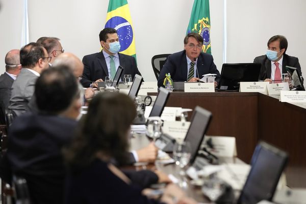 Jair Bolsonaro em videoconferência com Governadores dos Estados