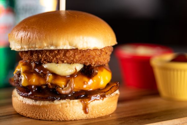 A Gazeta  Black Friday na gastronomia do ES terá cheeseburger a