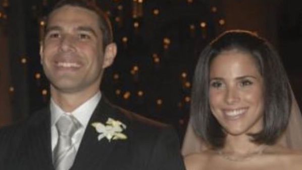 Casal, que está prestes a se mudar para condomínio de luxo na Serra, no Espírito Santo, trocou declarações na web e relembraram fotos do dia em que se casaram