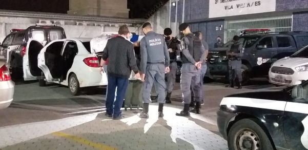 Delegado de polícia foi detido e conduzido para a delegacia regional de Vila Velha