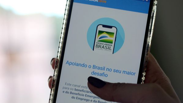 Beneficiários poderão sacar a segunda parcela do benefício de R$ 600. A transferência de valores pode ser feita pelo aplicativo Caixa Tem