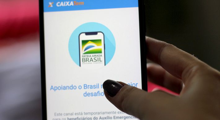 Conta que é movimentada por aplicativo de celular também poderá ser usada para o pagamento de benefícios previdenciários. Texto segue para o Senado