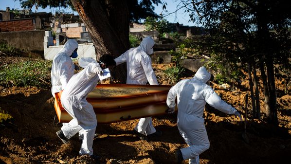 De acordo com a Secretaria Estadual de Saúde, entre a noite de sábado (30) e a tarde deste domingo (31) foram registrados 253 novos infectados e 21 mortes