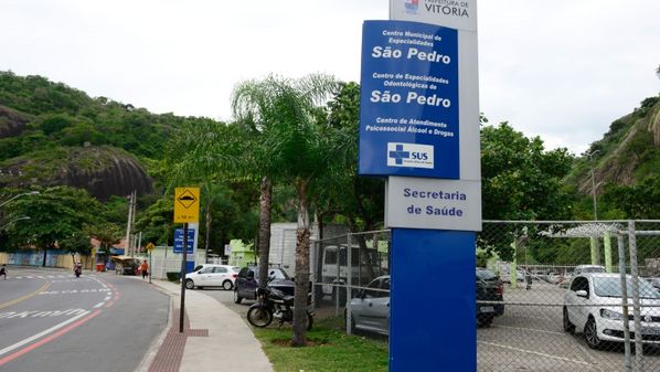 O contrato, de seis meses, vai custar R$ 316,8 mil aos cofres da prefeitura e prevê que a estrutura tenha divisões internas, cobertura, instalações elétricas e hidrossanitárias, piso elevado, cerca de fechamentos e demais adequações necessárias