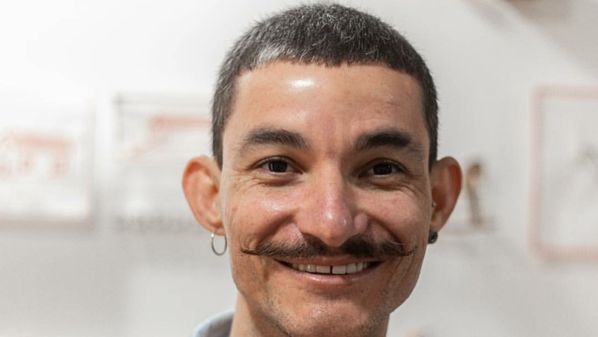 Rick Rodrigues é um dos principais artistas contemporâneos do Espírito Santo. Ele já participou de mais de 40 exposições coletivas e 7 individuais