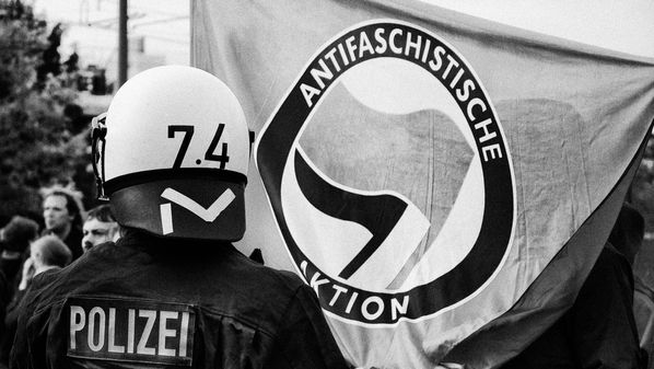 Conceitos nasceram na Europa após a Primeira Guerra Mundial e voltaram ao centro das discussões após manifestações pró-democracia e contra o fascismo no Brasil