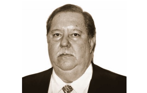 Além de médico com especialização em ginecologia, Rafael Mussiello também foi vereador em Vitória entre os anos de 2000 2 2004