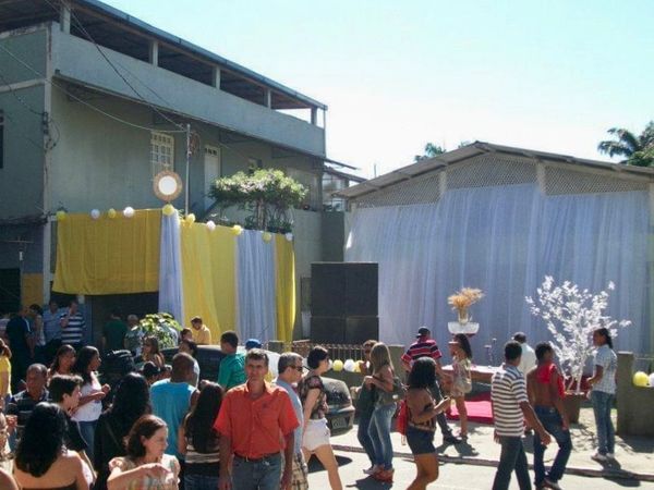 Durante a festa, as fachadas das casas são uma atração à parte