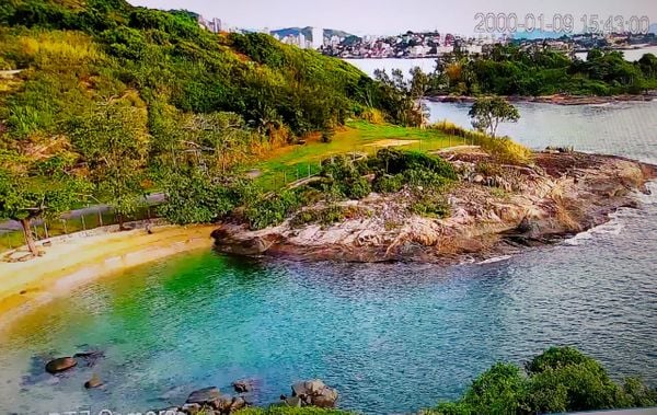 Imagem da Praia Secreta obtida por meio do novo dispositivo que vem sendo instalado em pontos da cidade