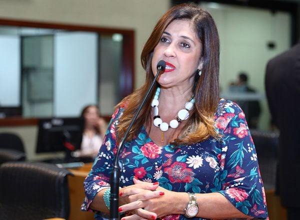 Raquel Lessa, deputada estadual pelo Pros