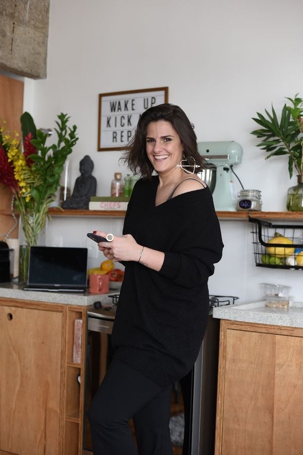 Rê Cruz, chef e empresária, proprietária da agência de conteúdo gastronômico Foodness