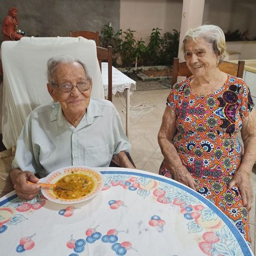 Morador do município, no Noroeste do Estado, e tendo completado recentemente 102 anos de vida, José Augusto dos Anjos Filho, o Zezé do Engenho ou Seu Zé, venceu a Covid-19 e ganhou um motivo extra para comemorar