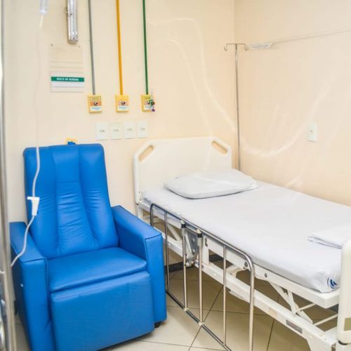Hospitais de Linhares não têm mais leitos públicos de UTI disponíveis