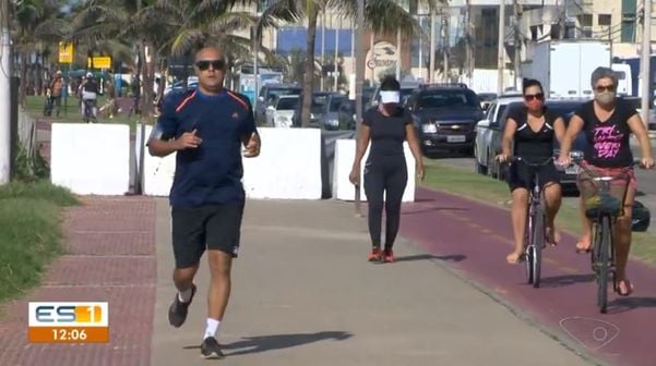 Capixabas usaram os calçadões para fazer atividades físicas. Alguns sem máscaras