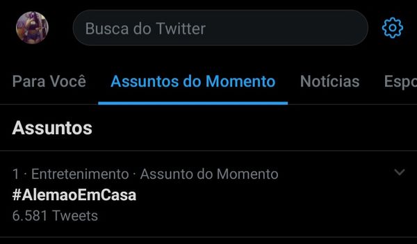 A #AlemaoEmCasa foi parar no topo dos assuntos do momento no Brasil durante a live