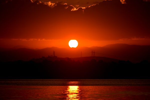 Entardecer na Ilha das Caieiras, em Vitória por Fernando Madeira