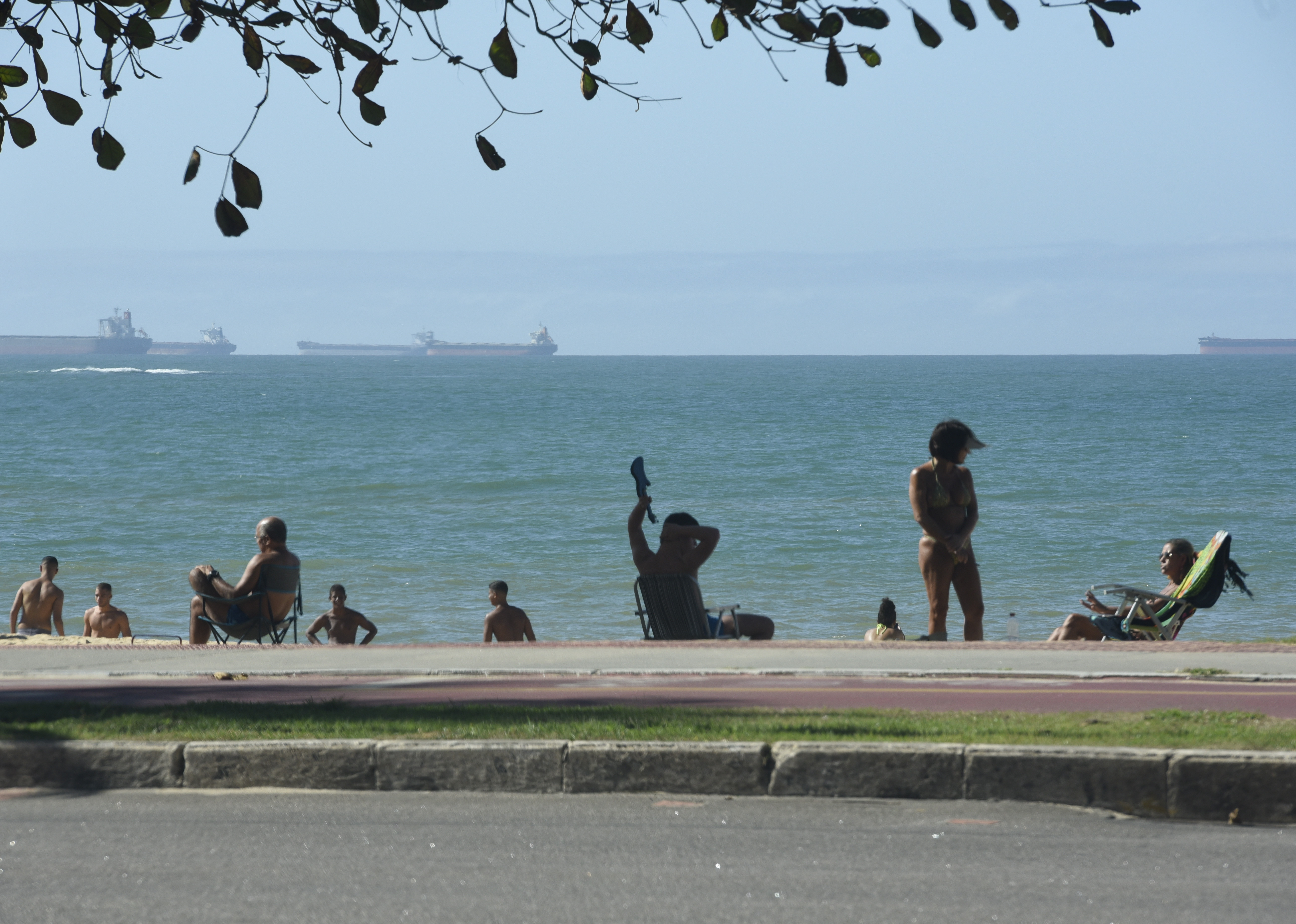 Movimento de pessoas durante a pandemia de Coronavírus na Praia de Itaparica, Vila Velha