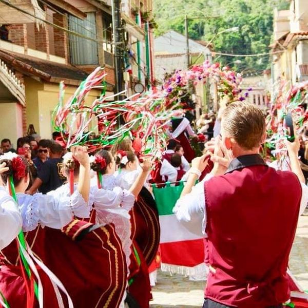 Festa italiana em Santa Teresa, região Serrana do Espírito Santo, com apresentação do Circolo Trentino