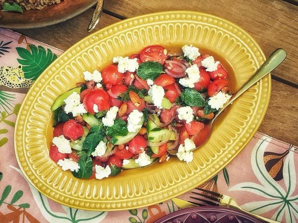 Salada de melancia: leve, refrescante e sem excesso de dulçor