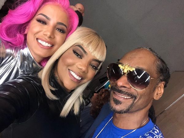 Anitta, Ludmilla e Snoop Dogg nos bastidores do clipe 