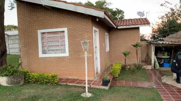Fotos feitas pela Polícia Civil de São Paulo mostram a Casa onde estava o ex-assessor parlamentar Fabrício Queiroz. O imóvel em Atibaia, no interior de São Paulo, pertence a Frederick Wassef, advogado do senador Flávio Bolsonaro. por Polícia Civil de São Paulo