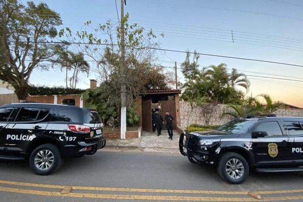 Prisão de Fabrício Queiroz em Atibaia, interior de São Paulo por Divulgação/ Policia Federal