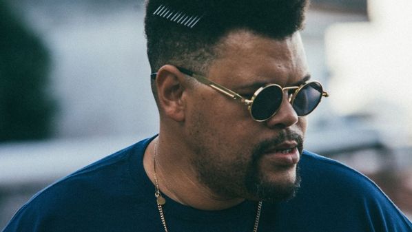 O ator estava entusiasmado para assistir à final da Copa Libertadores da América entre Flamengo e Palmeiras, em Montevidéu. Já no aeroporto, postou stories entusiasmado com o filho, Carlos Alexandre, comentando a presença de torcedores no local