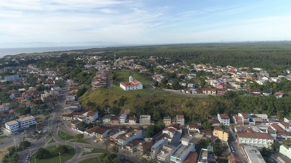 Vista aérea do bairro Nova Almeida, na Serra