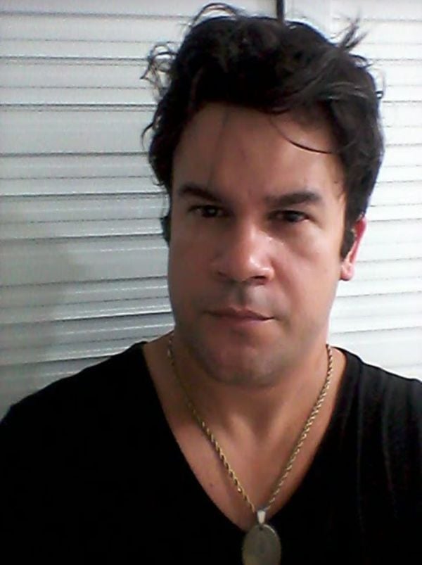 William Santana Bezerra, 43 anos, músico que teve auxílio emergencial negado