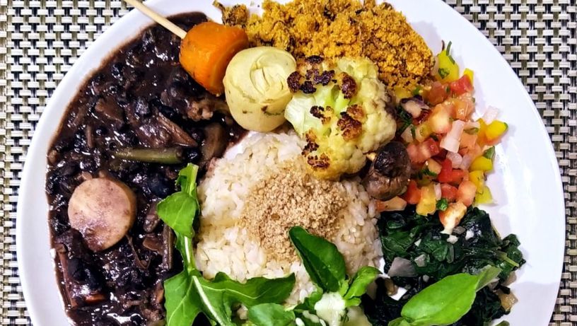 Feijoada vegana do restaurante Sol da Terra