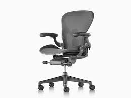 Cadeira aeron é a preferida dos arquitetos por causa da sua ergonomia. Custa mais de R$ 10 mil