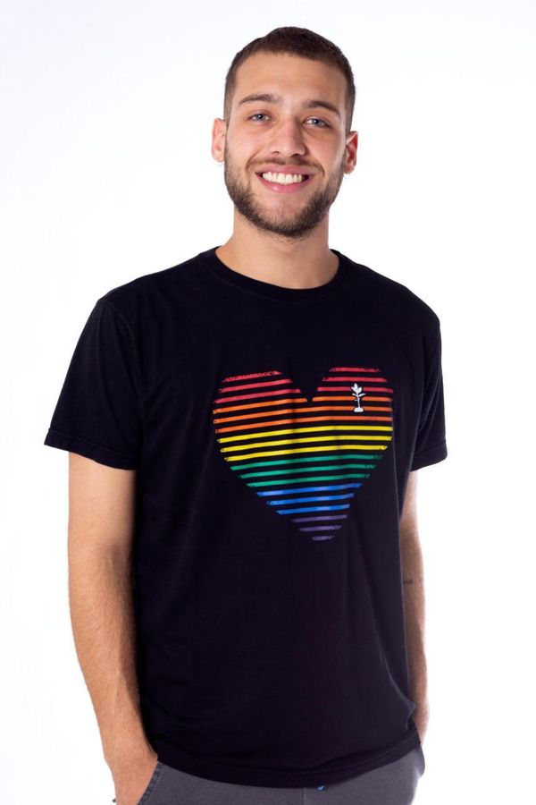 camisetas com temática LGBT+