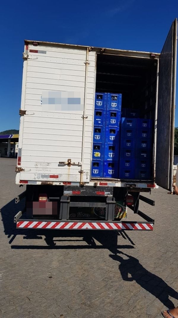 Operação Tamoio II realiza apreensão de terceira carga de cerveja sem nota fiscal na BR 101