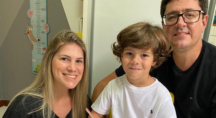 Adaptação ao home office e ao estudo remoto impactou a saúde mental de diversos profissionais, estudantes e pais, que contaram com ajuda especializada para gerir o estresse e a ansiedade
