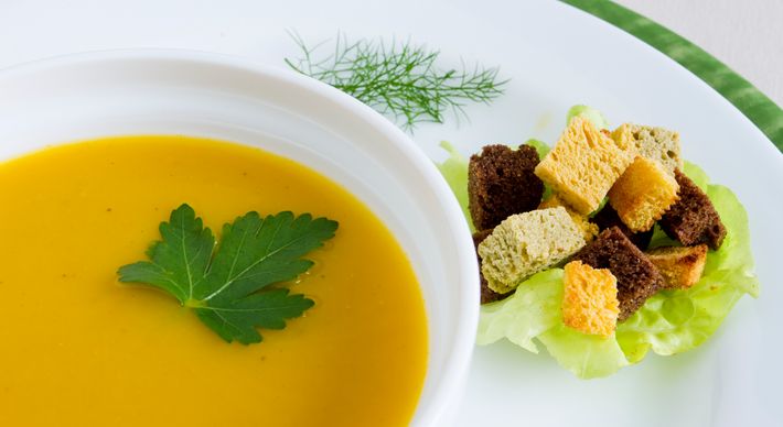 Lentilha, tomate com manjericão, cebola com ricota e cenoura com curry e gengibre são as sugestões para você preparar em casa