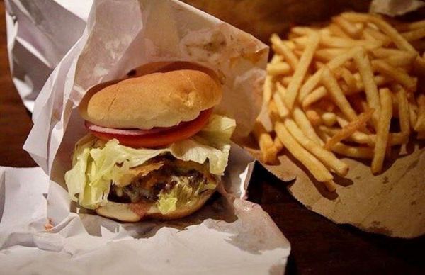 Cheeseburger do Burger Joint, em Nova York