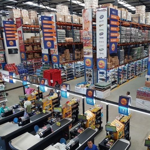 A partir do próximo dia 1° de novembro, a empresa passa a atuar com a bandeira Atacado Vem nas lojas que pertenciam ao Oba localizadas em Serra e Cariacica