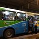 Imagem - Ônibus superlotado é flagrado no terminal de Jardim América, em Cariacica