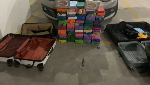 A Polícia Federal apreendeu 80kg de cocaína avaliados em R$ 1,5 milhão em Guarapari nesta quinta-feira (2)
