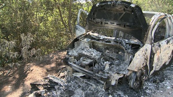 No dia 8 de junho, um corpo foi encontrado dentro de um carro incendiado em Vila Velha, próximo do Shopping Boulevard