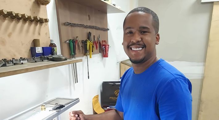 Com oficina sediada em Vila Velha, empresário já exportou peças produzidas no Estado sob encomenda até para os Estados Unidos e Itália
