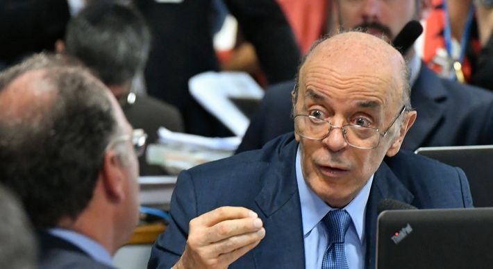 O ex-governador de São Paulo e atual senador, José Serra, alegou que a operação tem como base 'fatos antigos e prescritos'