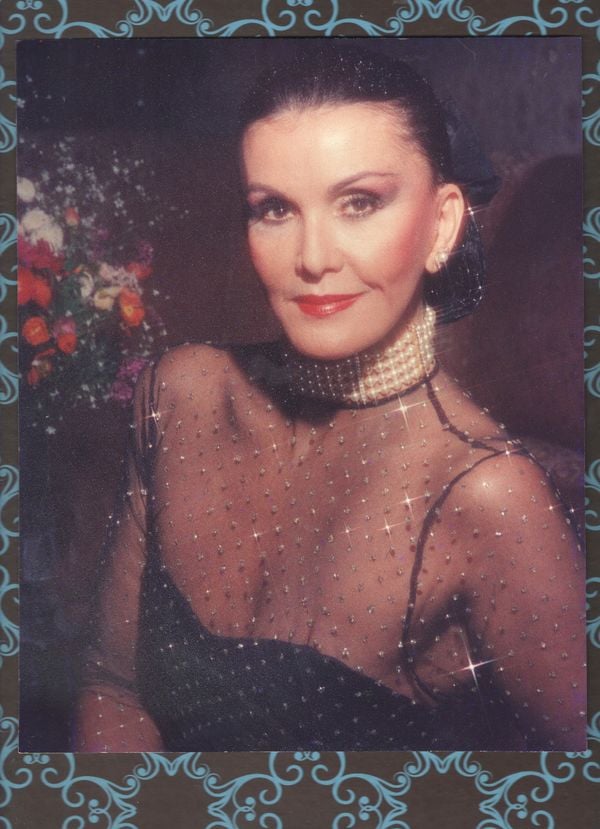 Maria Nilce dos Santos Magalhães, 48 anos, proprietária do Jornal da Cidade, foi assassinada na Praia do Canto em 5 de julho de 1989 por Arquivo de família