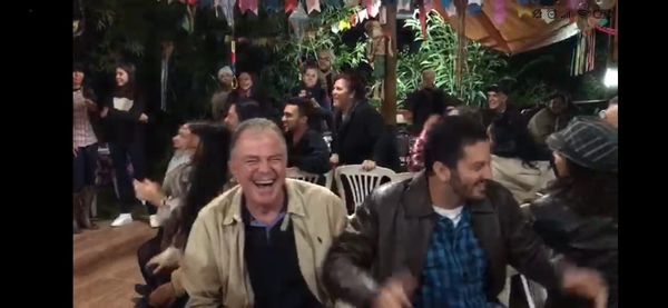 Renato Casagrande aparece em vídeo de festa junina de 2019