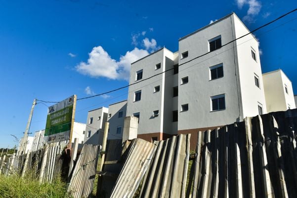 Residencial Limão, no bairro Antônio Ferreira Borges, em Cariacica, do Programa MInha Casa Minha Vida. por Fernando Madeira