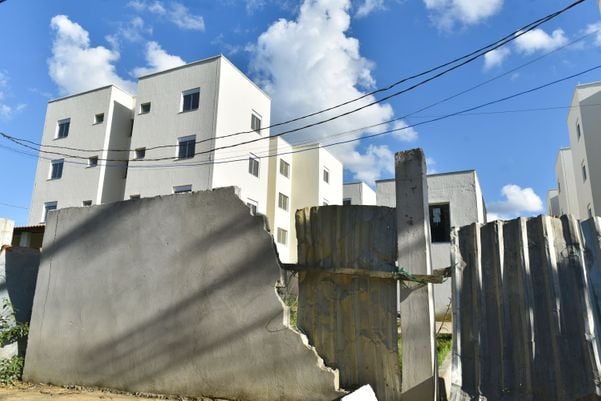 Residencial Limão, no bairro Antônio Ferreira Borges, em Cariacica, do Programa MInha Casa Minha Vida. por Fernando Madeira
