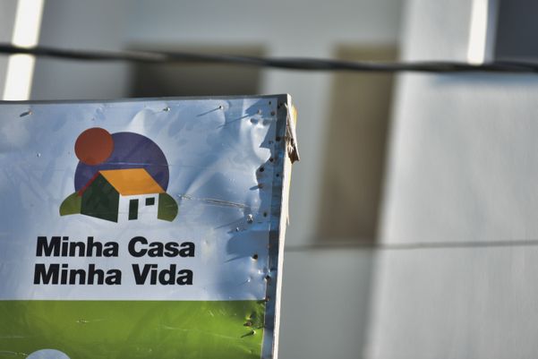 Residencial Limão, no bairro Antônio Ferreira Borges, em Cariacica, do Programa MInha Casa Minha Vida. por Fernando Madeira