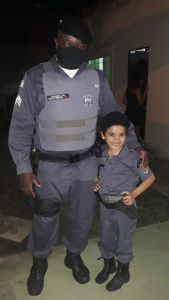 Talita ganhou festa de 8 anos com presença da Polícia Militar