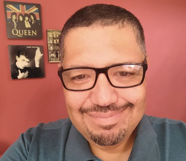 O radialista Serjão Nascimento passou a adolescência em Brasília, vivenciando grandes momentos do rock nacional