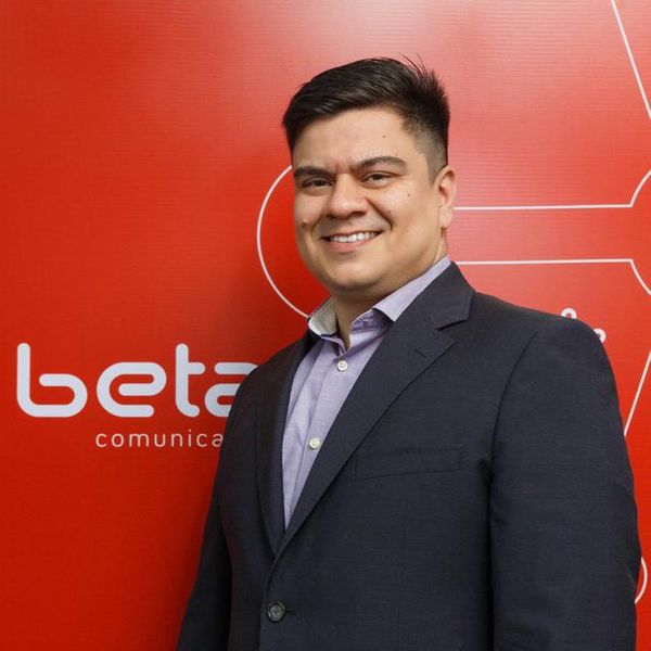 O CEO da holding de comunicação Beta Rede, Rimaldo de Sá, defende que é de responsabilidade das agências participar da evolução e do desenvolvimento dos negócios dos clientes